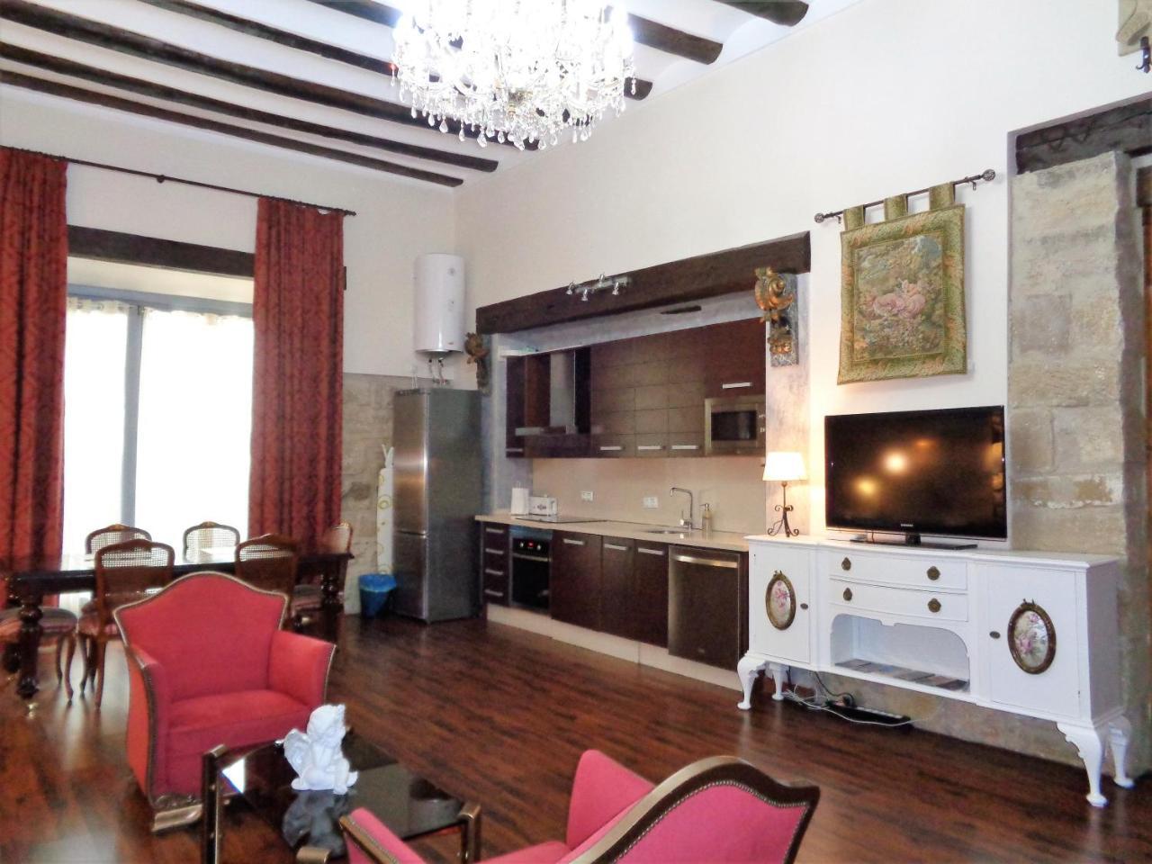 Luz Del Renacimiento Ubeda Apartment Bagian luar foto
