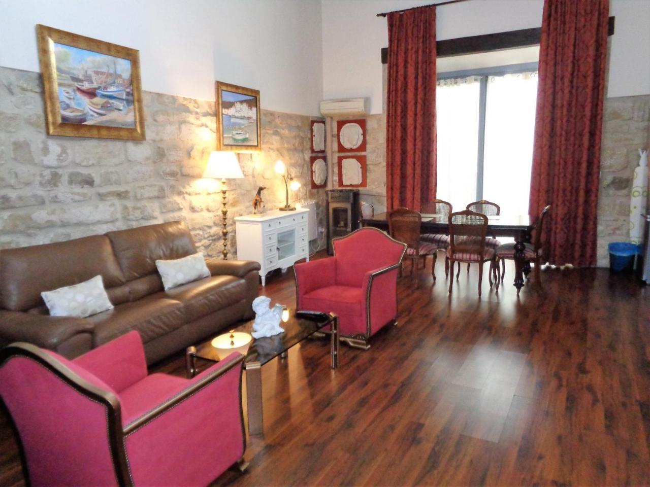 Luz Del Renacimiento Ubeda Apartment Bagian luar foto