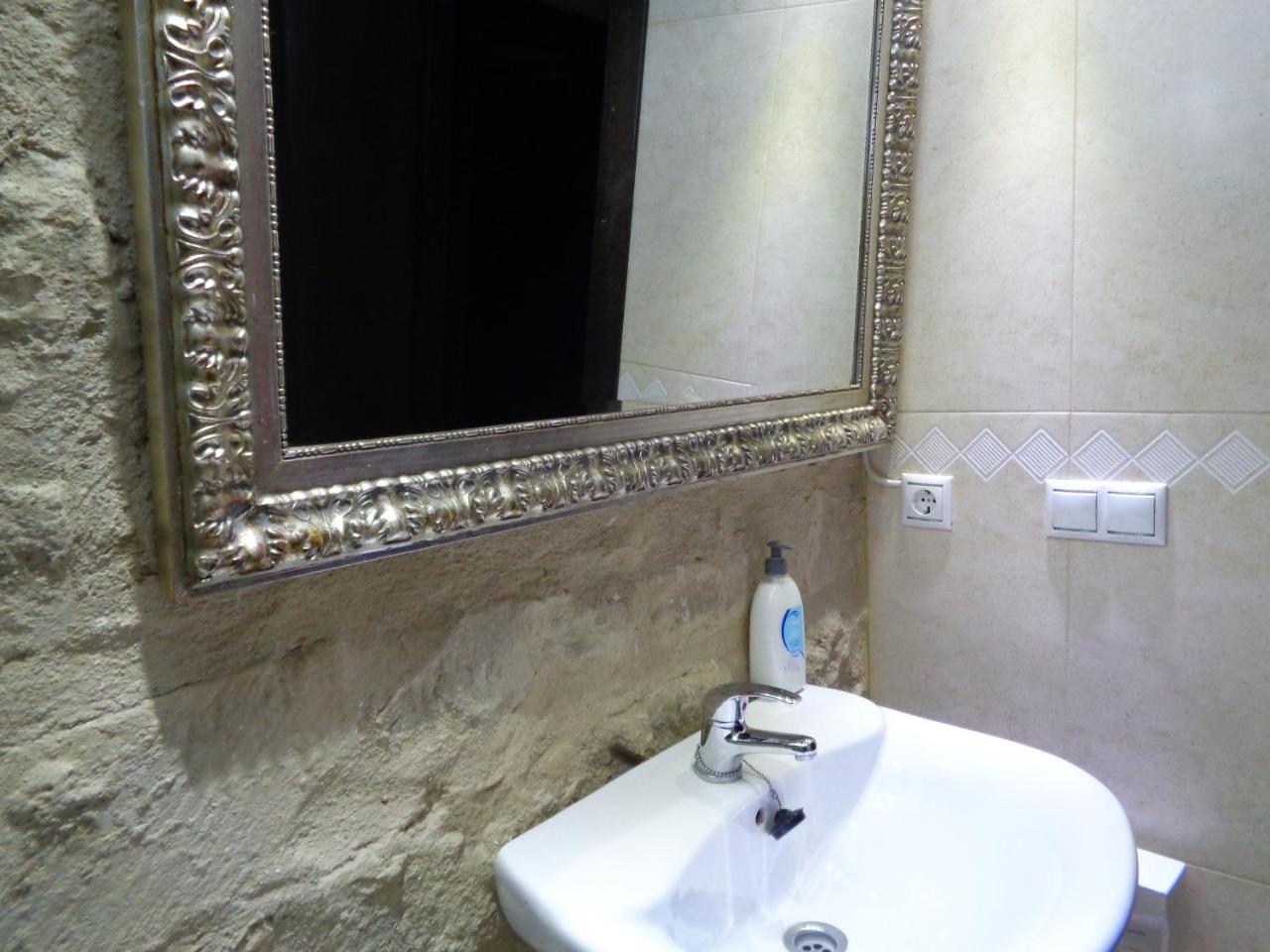 Luz Del Renacimiento Ubeda Apartment Bagian luar foto