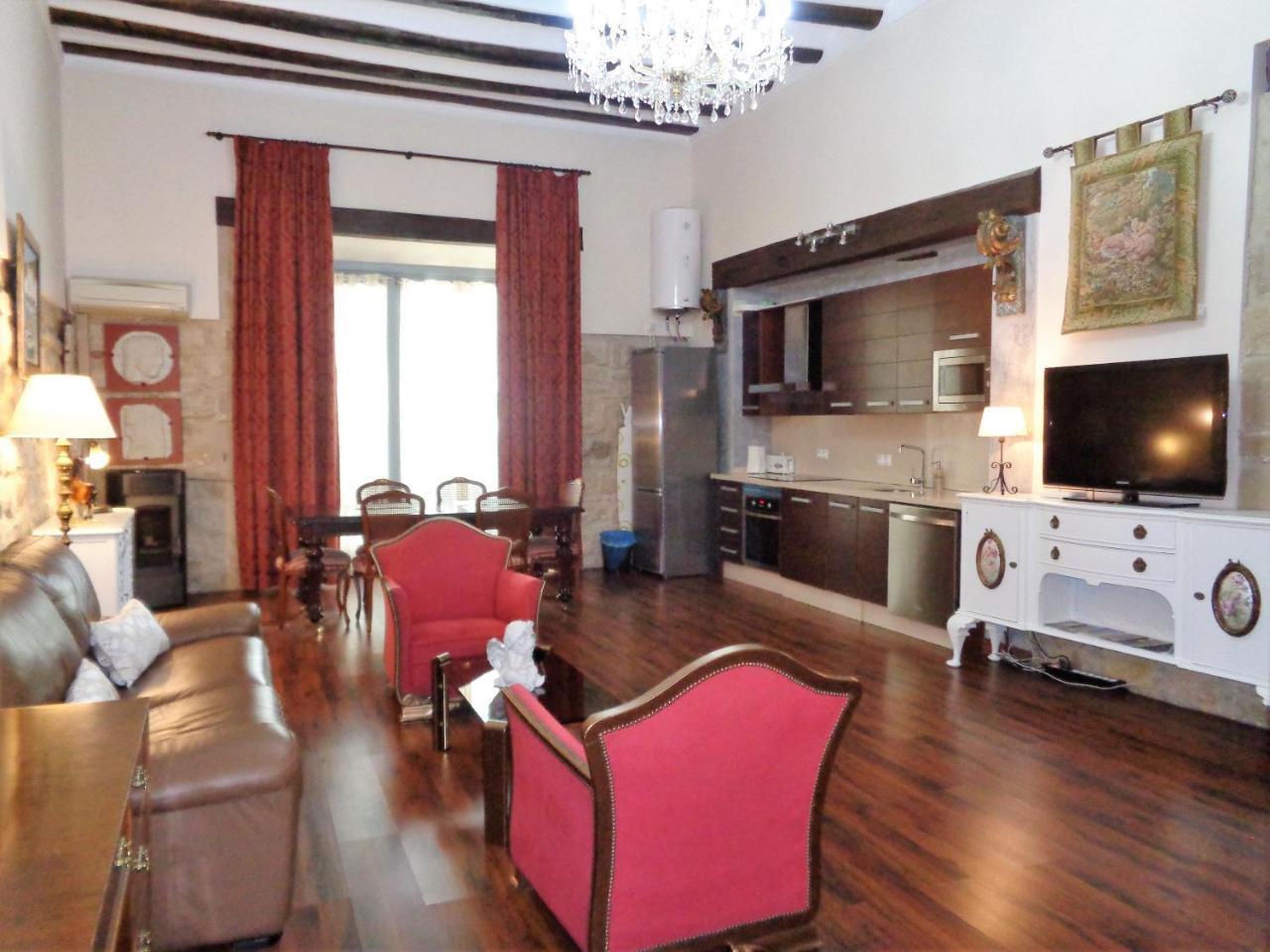 Luz Del Renacimiento Ubeda Apartment Bagian luar foto