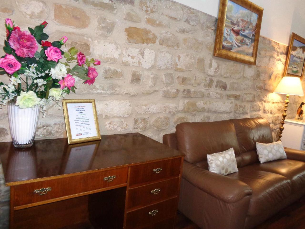 Luz Del Renacimiento Ubeda Apartment Bagian luar foto