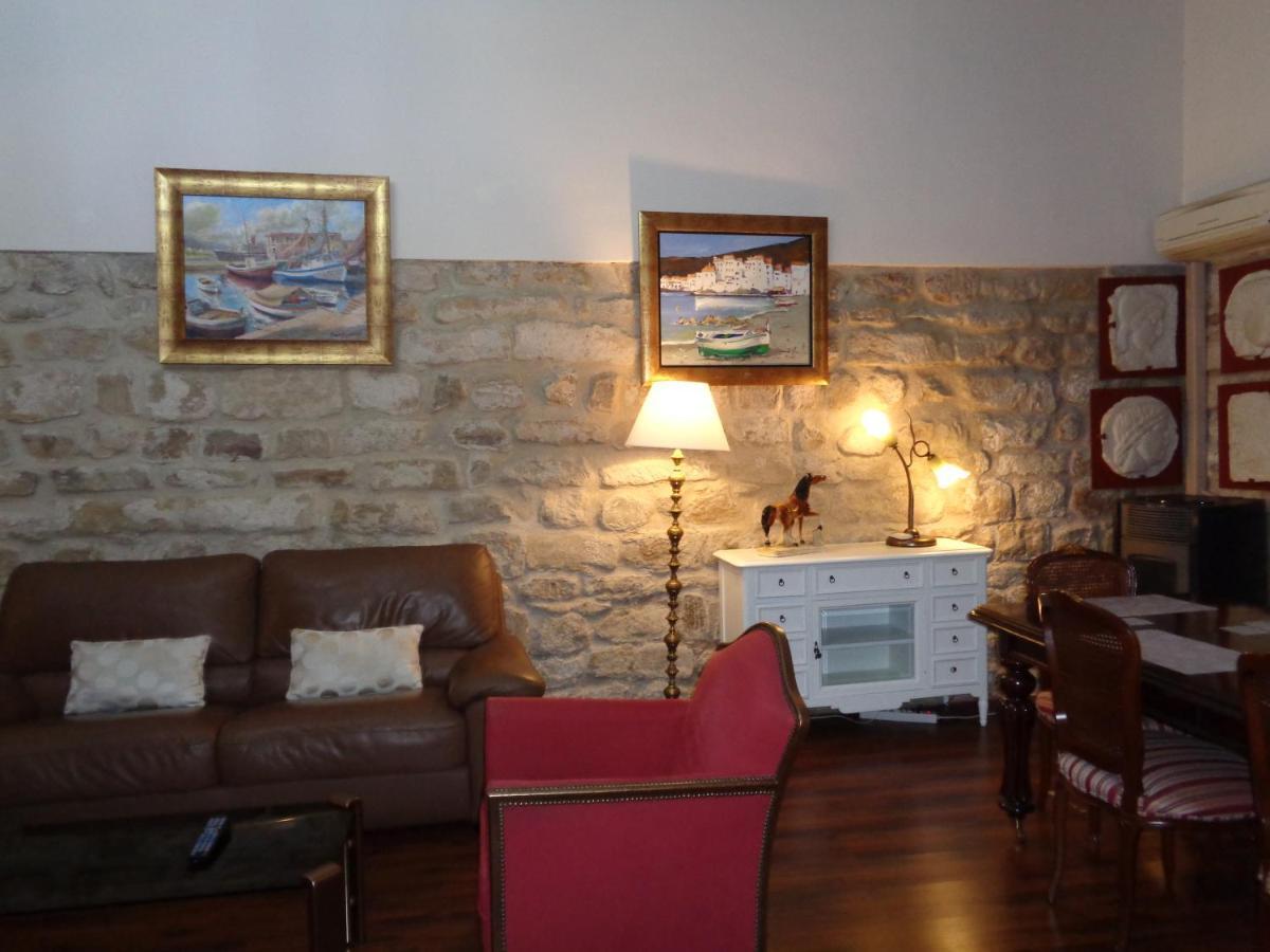 Luz Del Renacimiento Ubeda Apartment Bagian luar foto